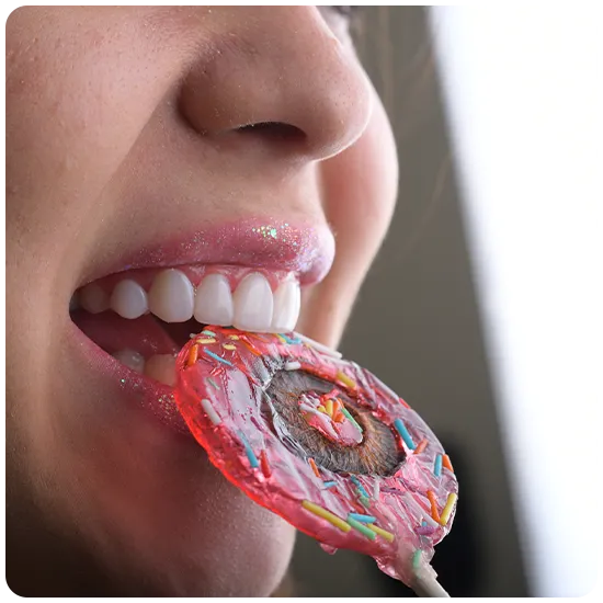 الدکتوره سمانه عارفی طب الأسنان التجميلي 12ww